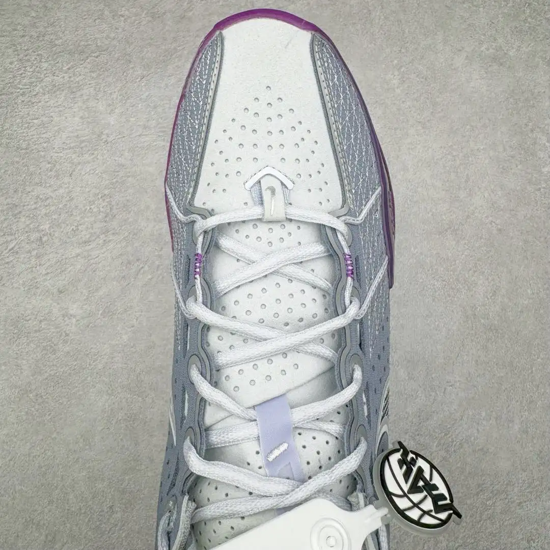 GT Cut Basketball Shoes - Image 4