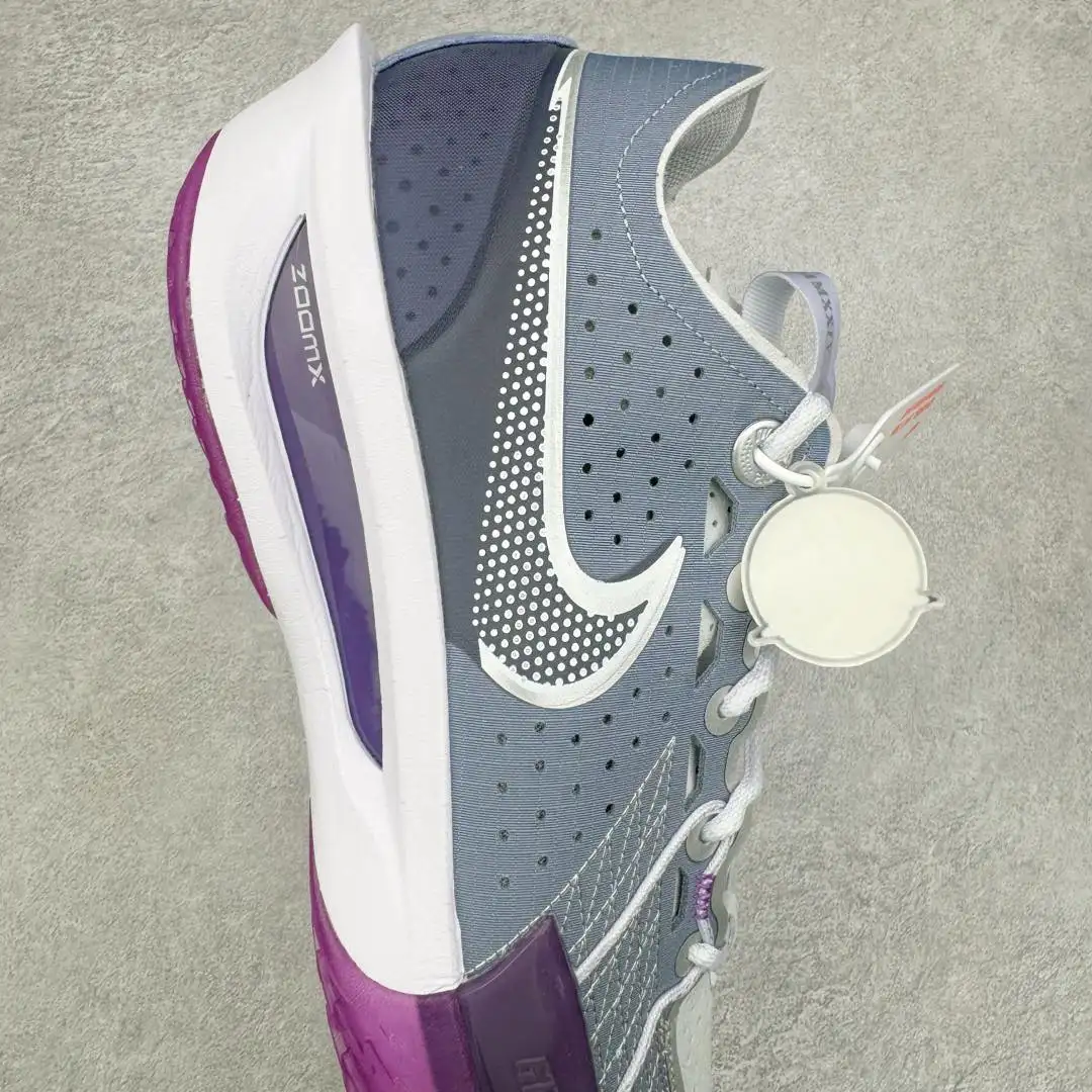 GT Cut Basketball Shoes - Image 2