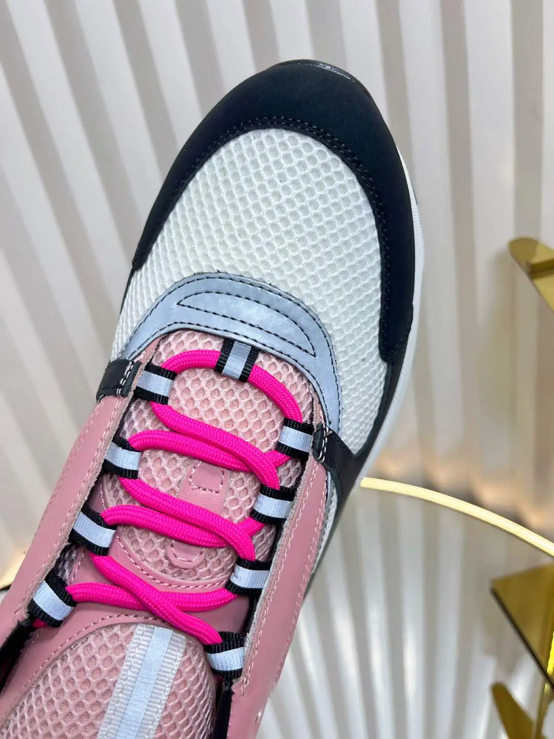 Dior B22 - Image 5