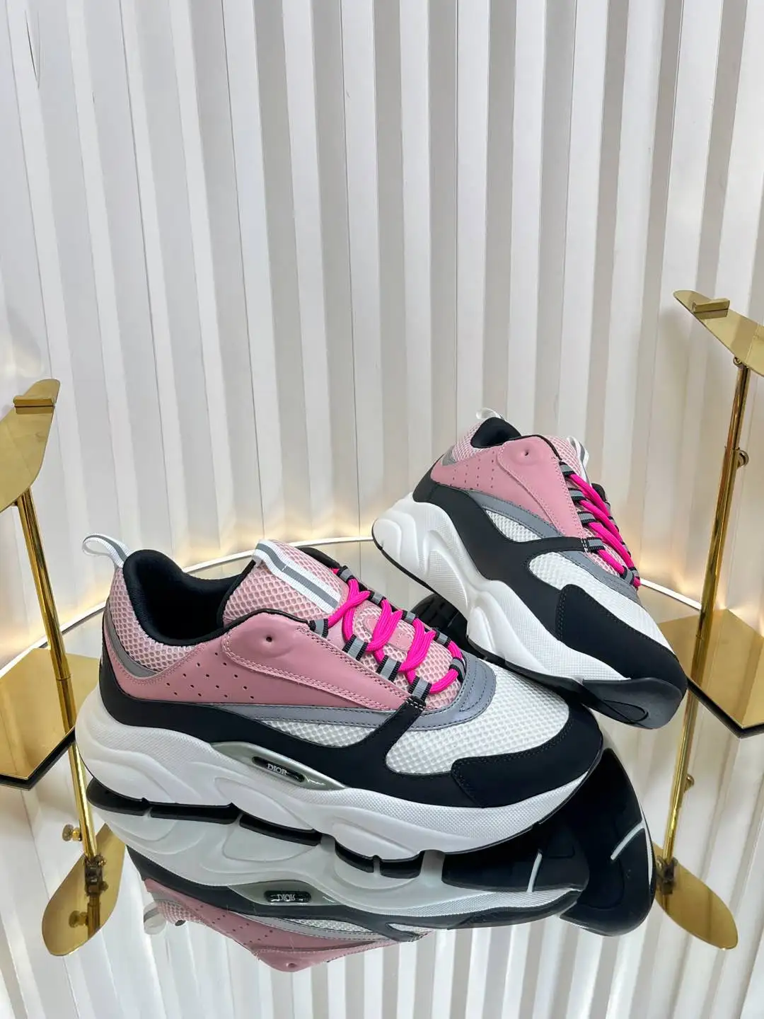 Dior B22 - Image 7