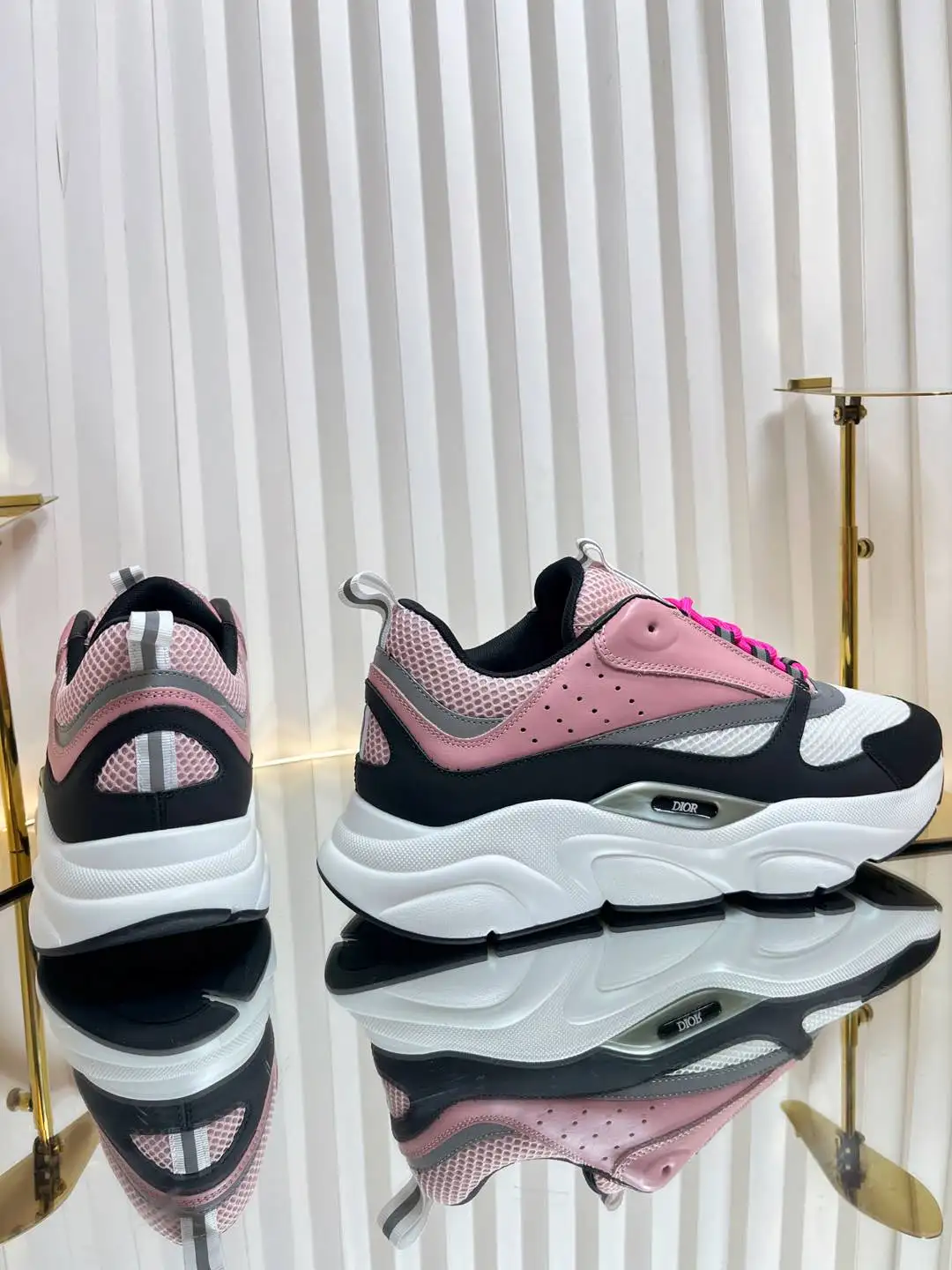 Dior B22 - Image 8
