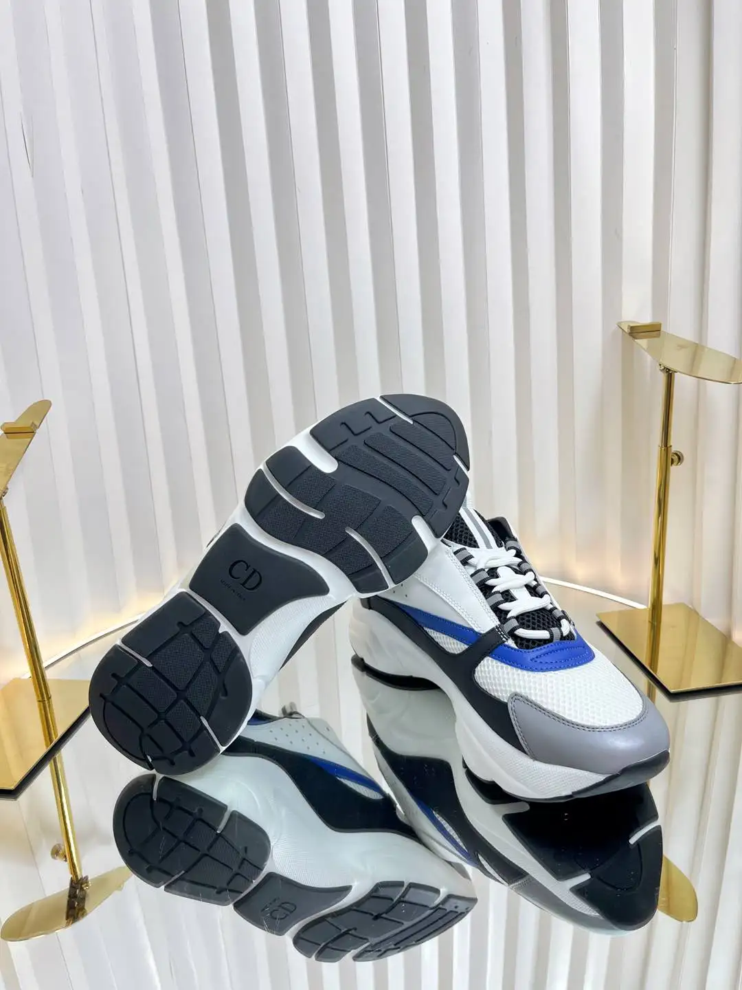Dior B22 - Image 5