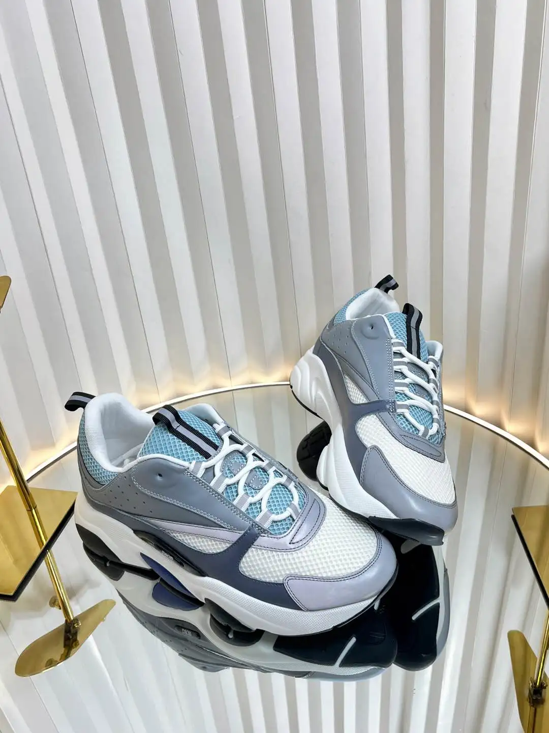 Dior B22 - Image 9