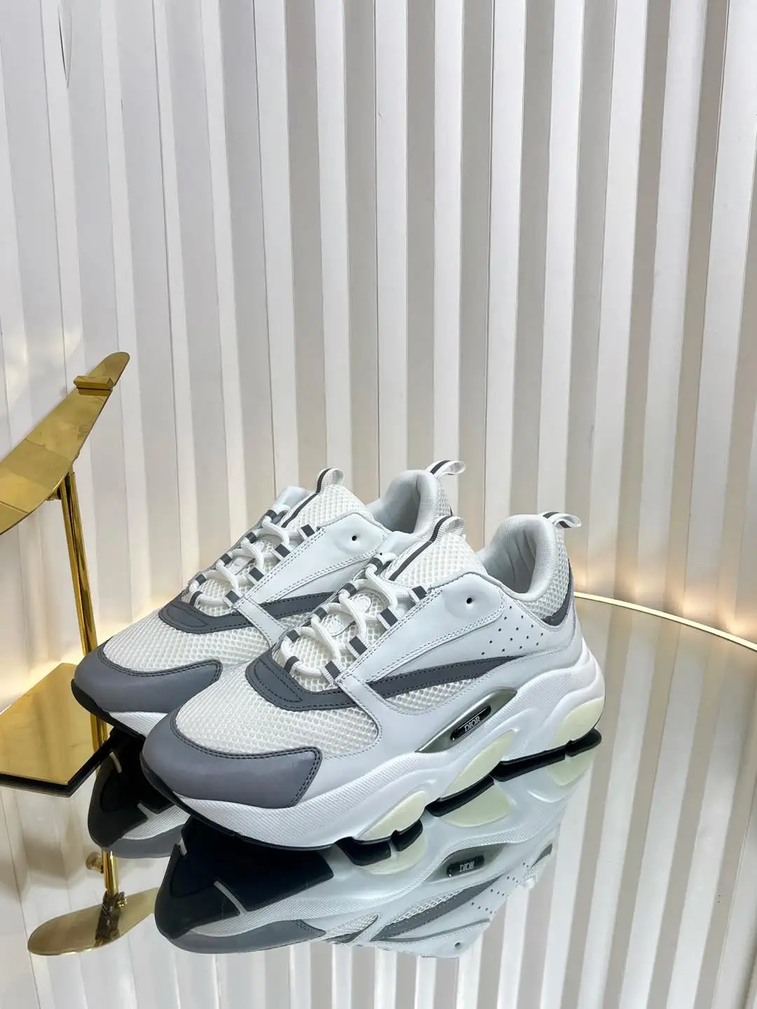Dior B22 - Image 5