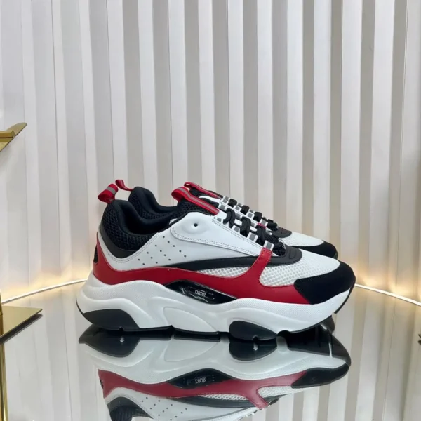 Dior B22