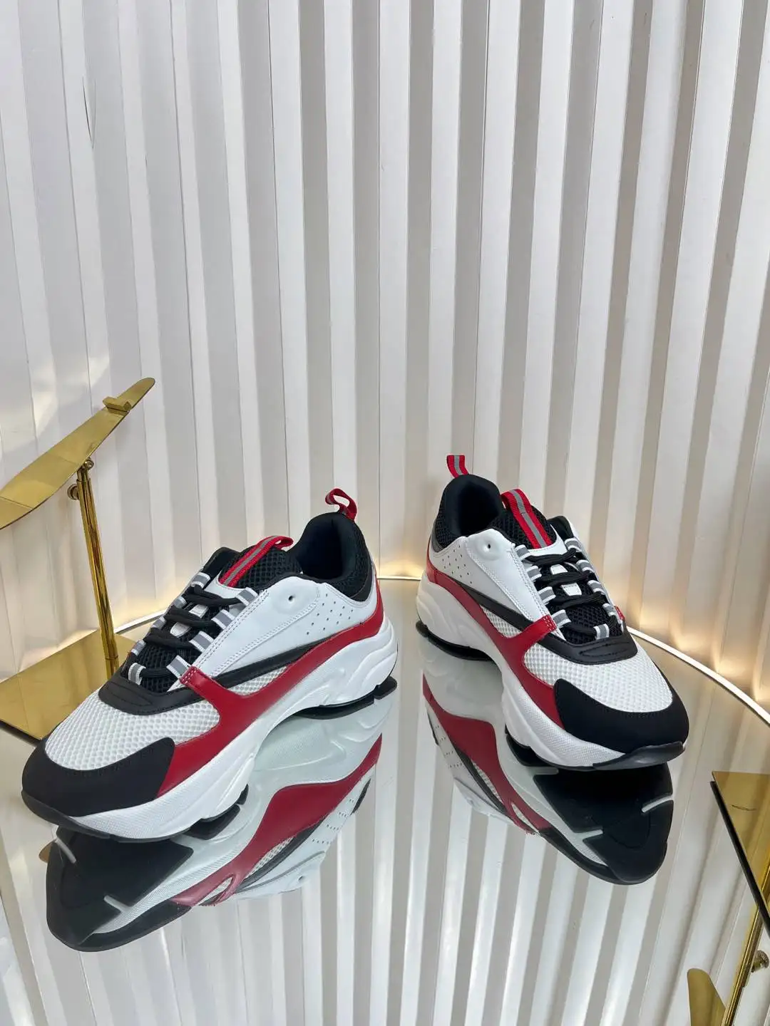 Dior B22 - Image 6