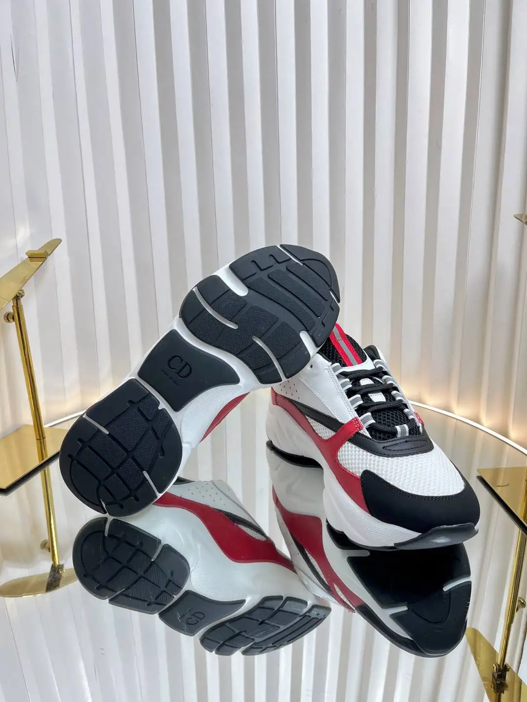 Dior B22 - Image 7