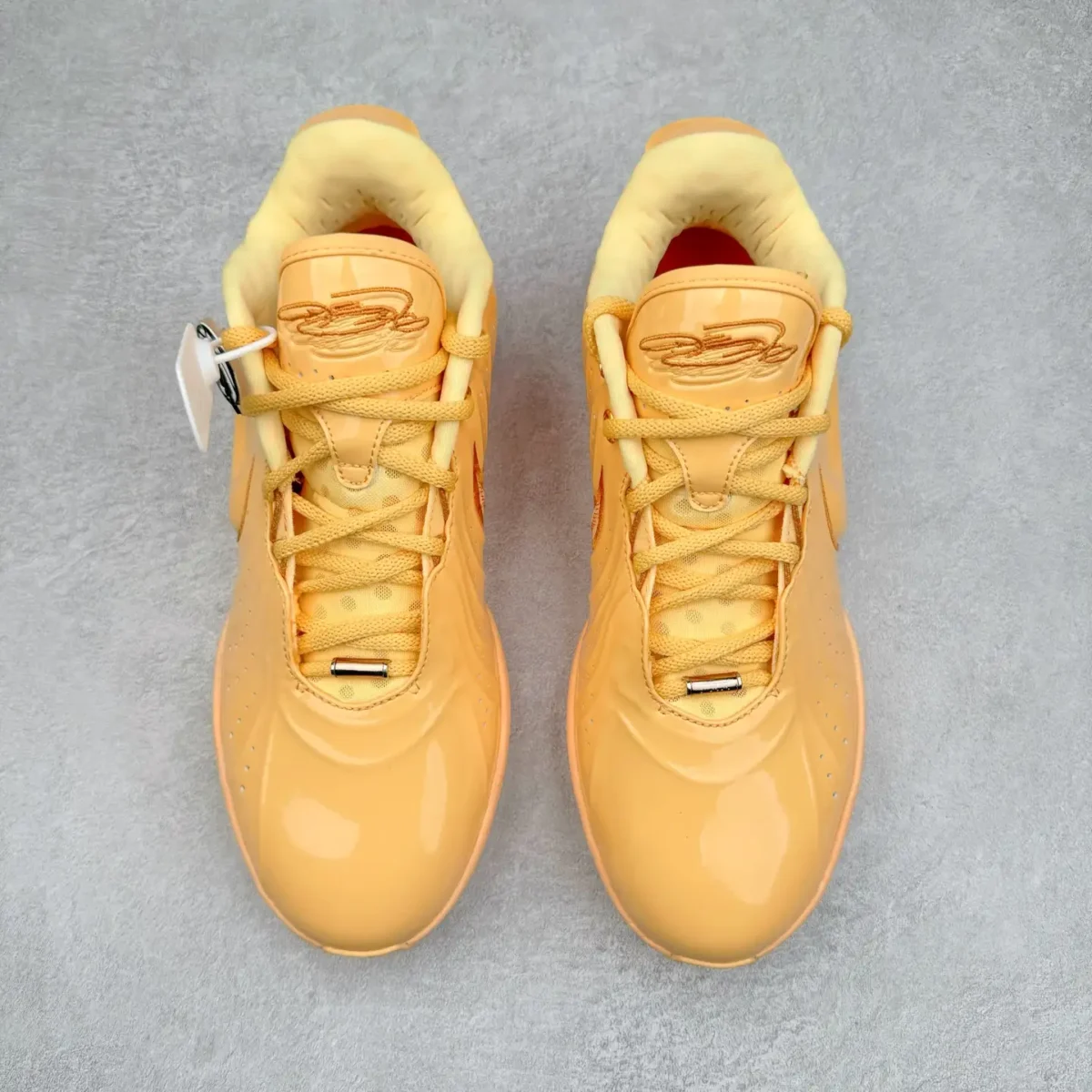 LeBron 21 Basketball Shoes - Image 9