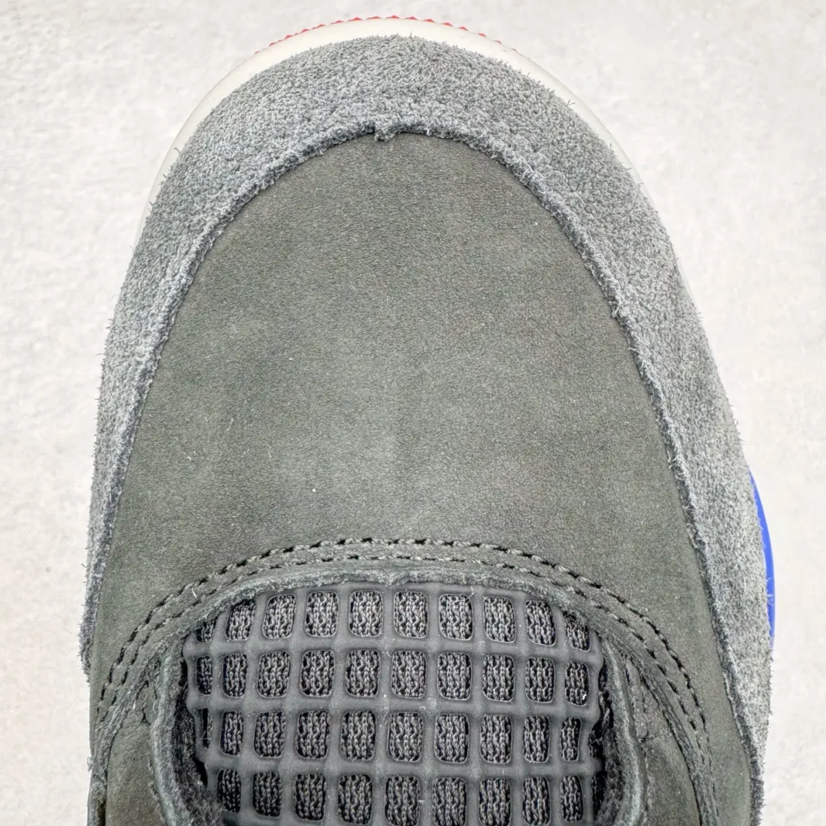 Air Jordan 4 - Image 8