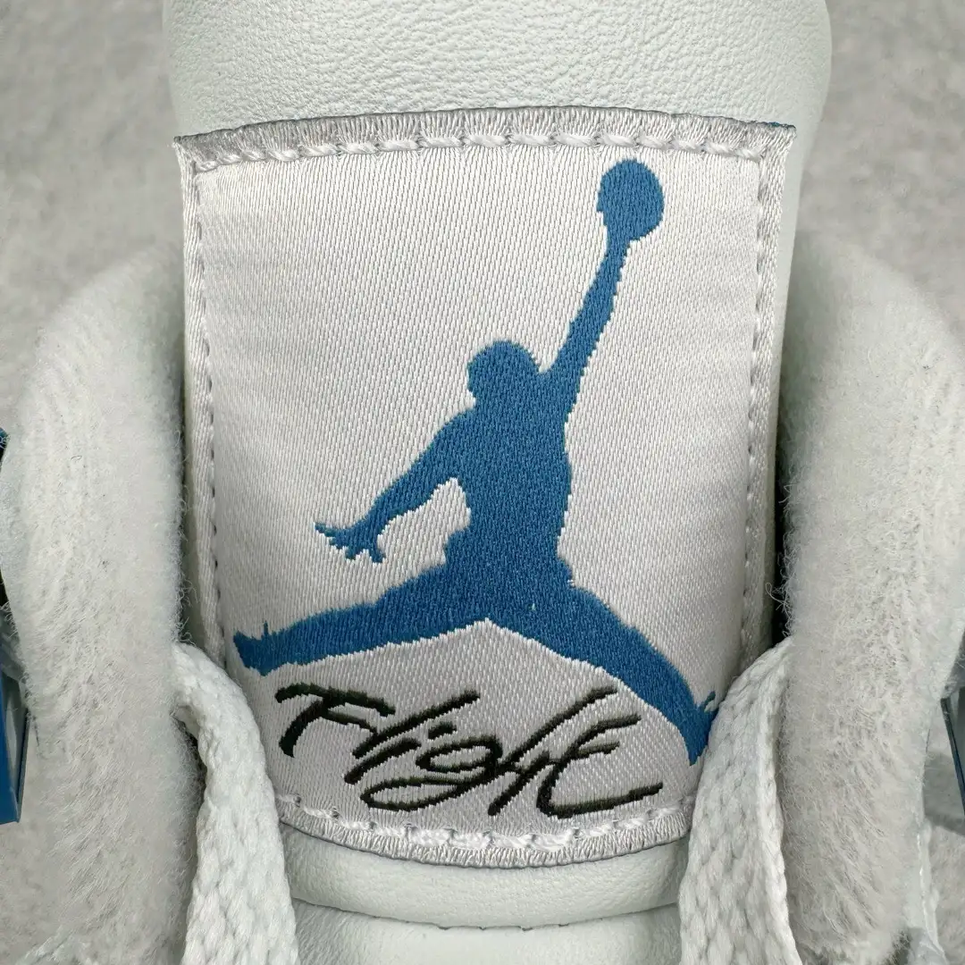Air Jordan 4 - Image 7