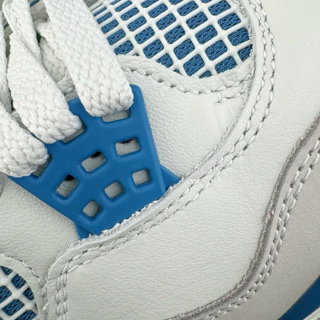 Air Jordan 4 - Image 10