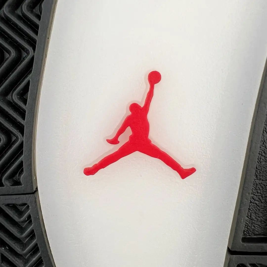 Air Jordan 4 - Image 6