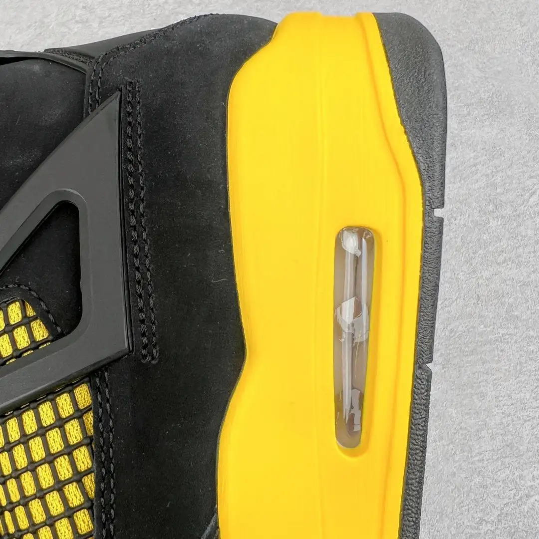 Air Jordan 4 - Image 8