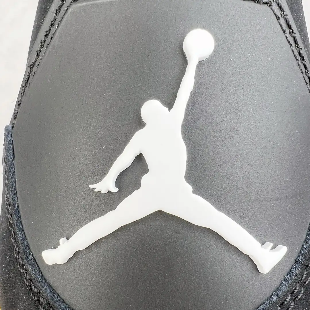 Air Jordan 4 - Image 10