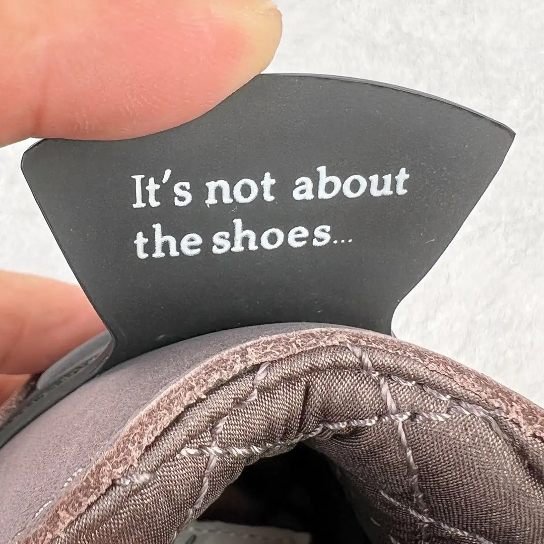 Air Jordan 4 - Image 10