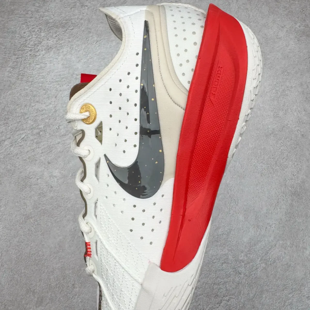 GT Cut Basketball Shoes - Image 6