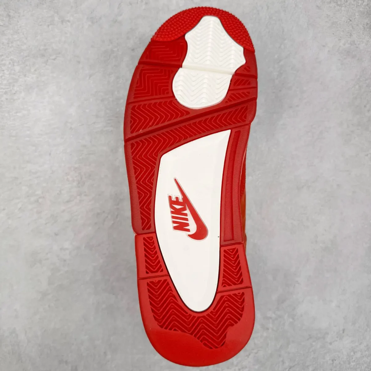 Air Jordan 4 - Image 11