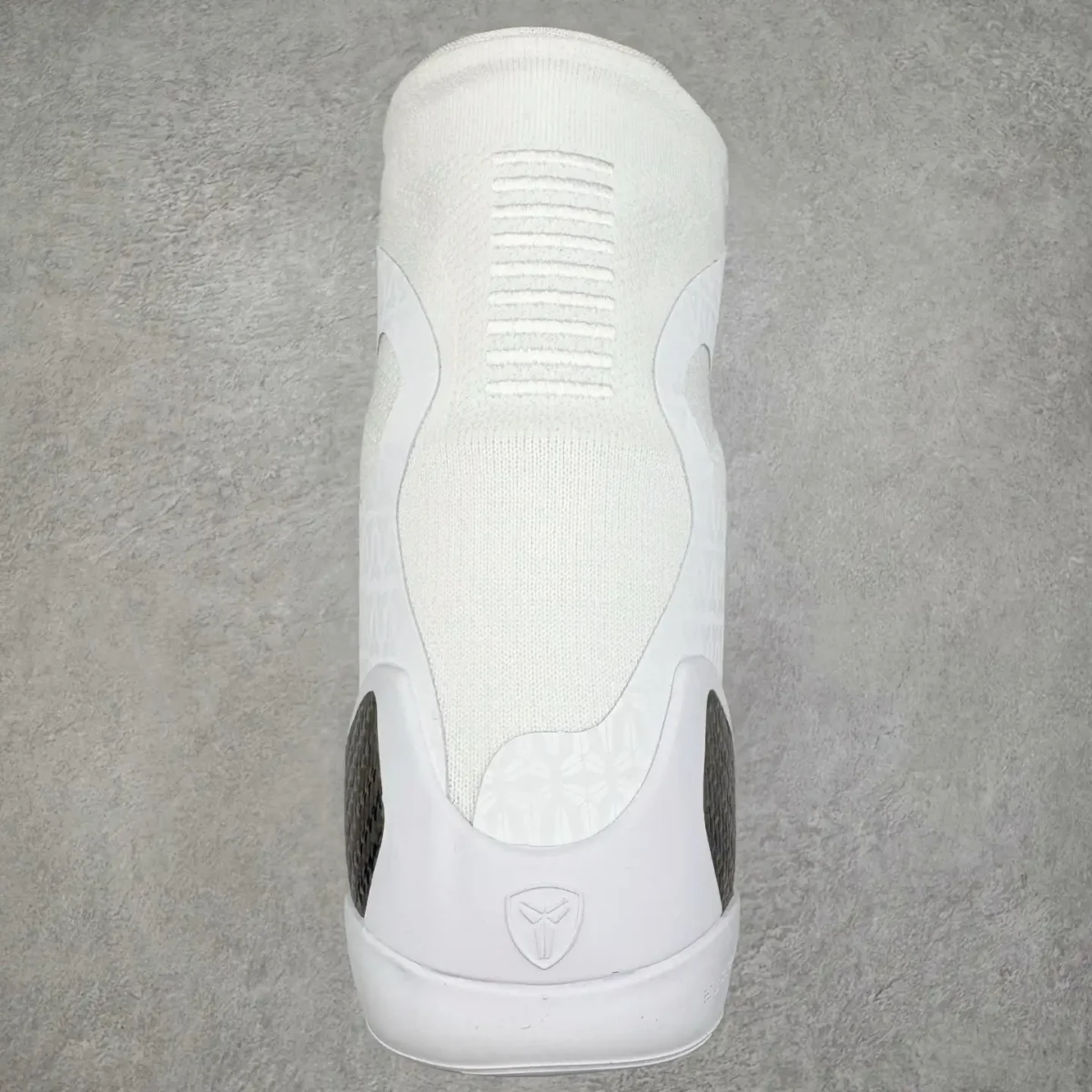 Kobe 9 Basketball Shoes - Image 6