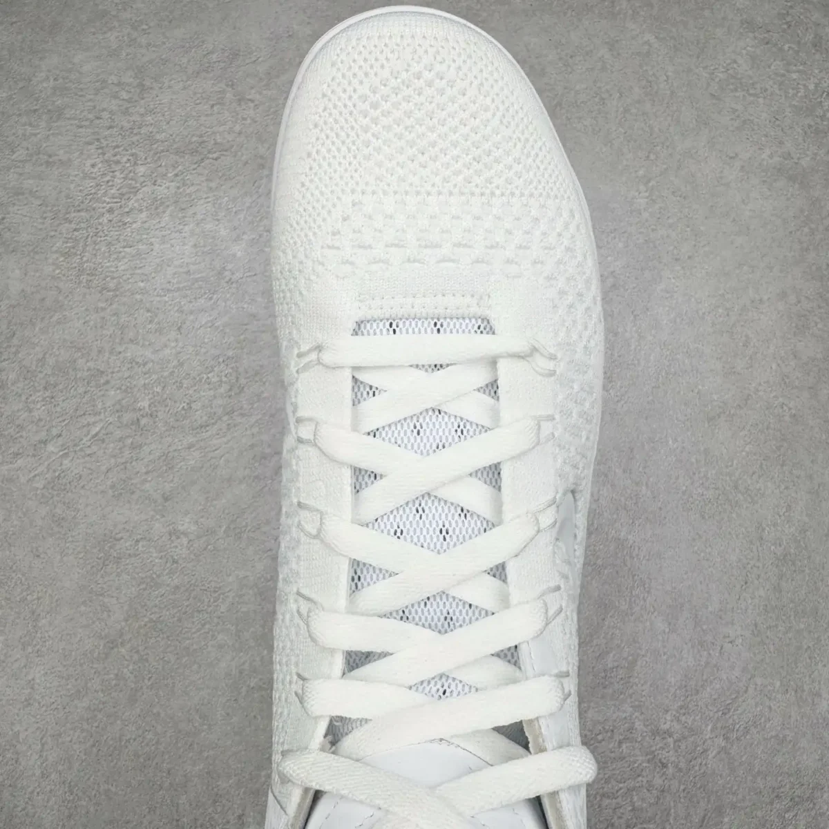 Kobe 9 Basketball Shoes - Image 9