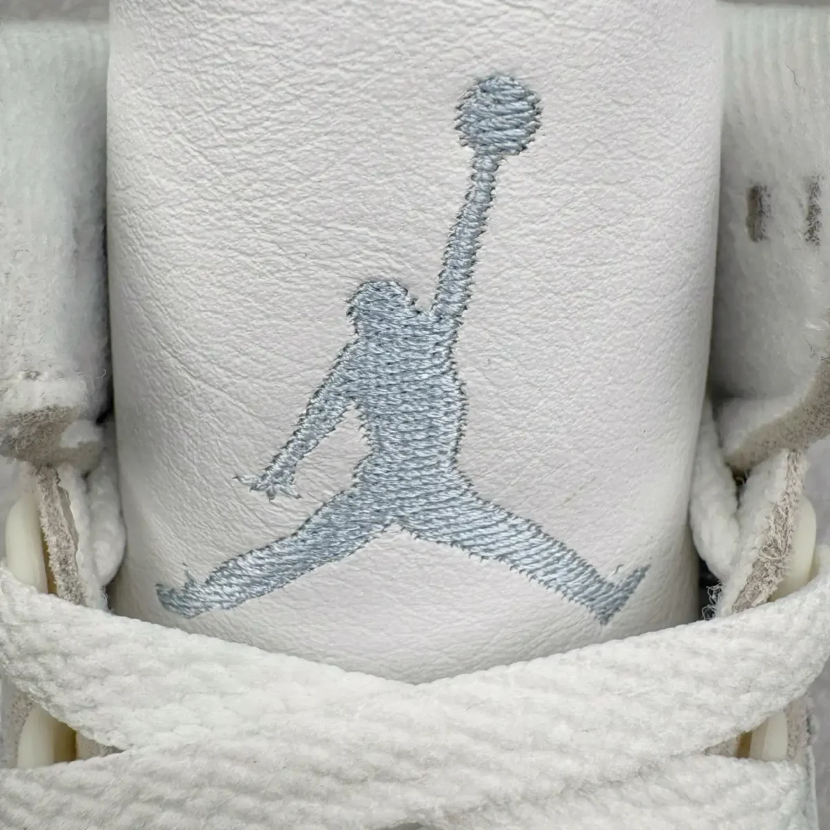 Air Jordan - Image 6