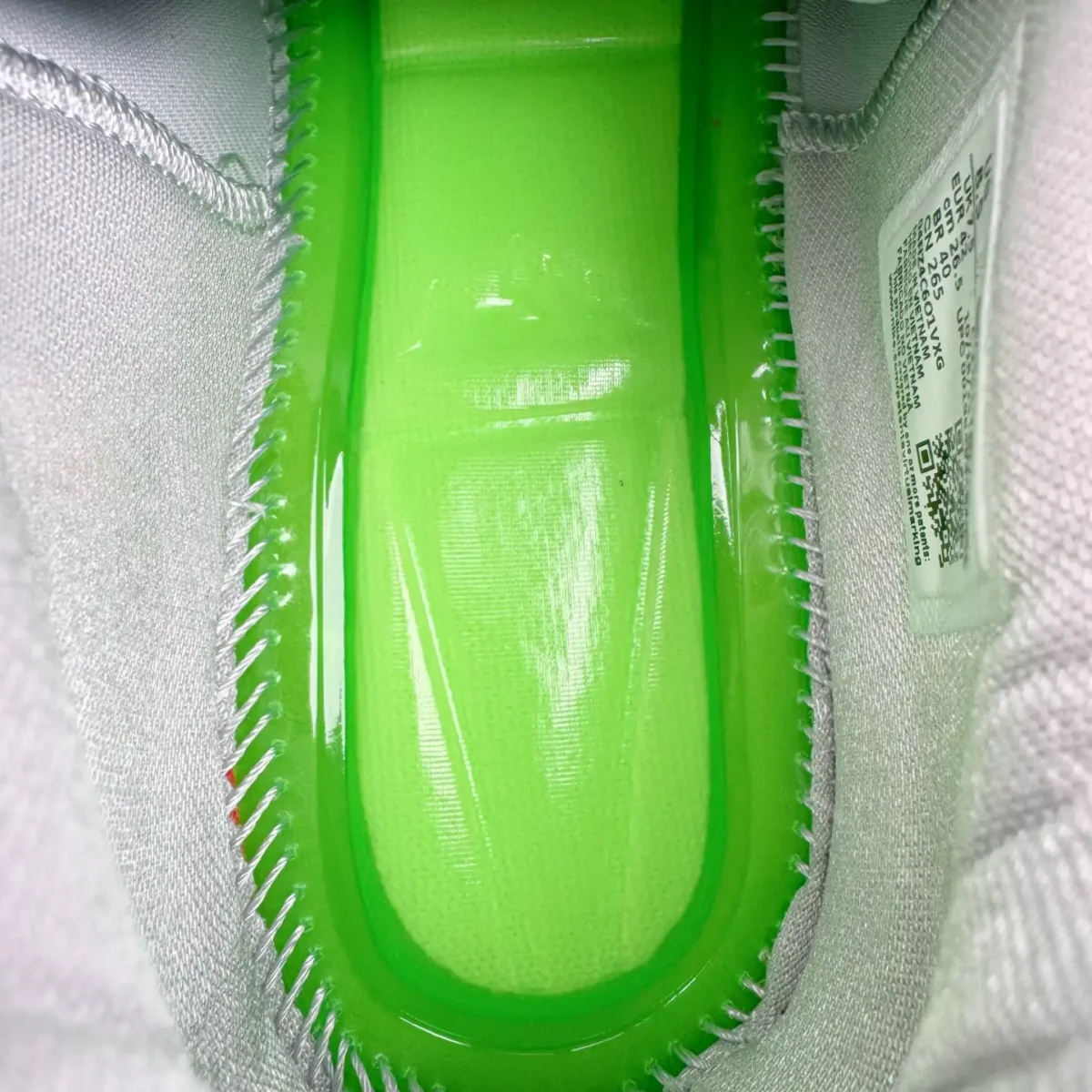GT Cut Basketball Shoes - Image 10