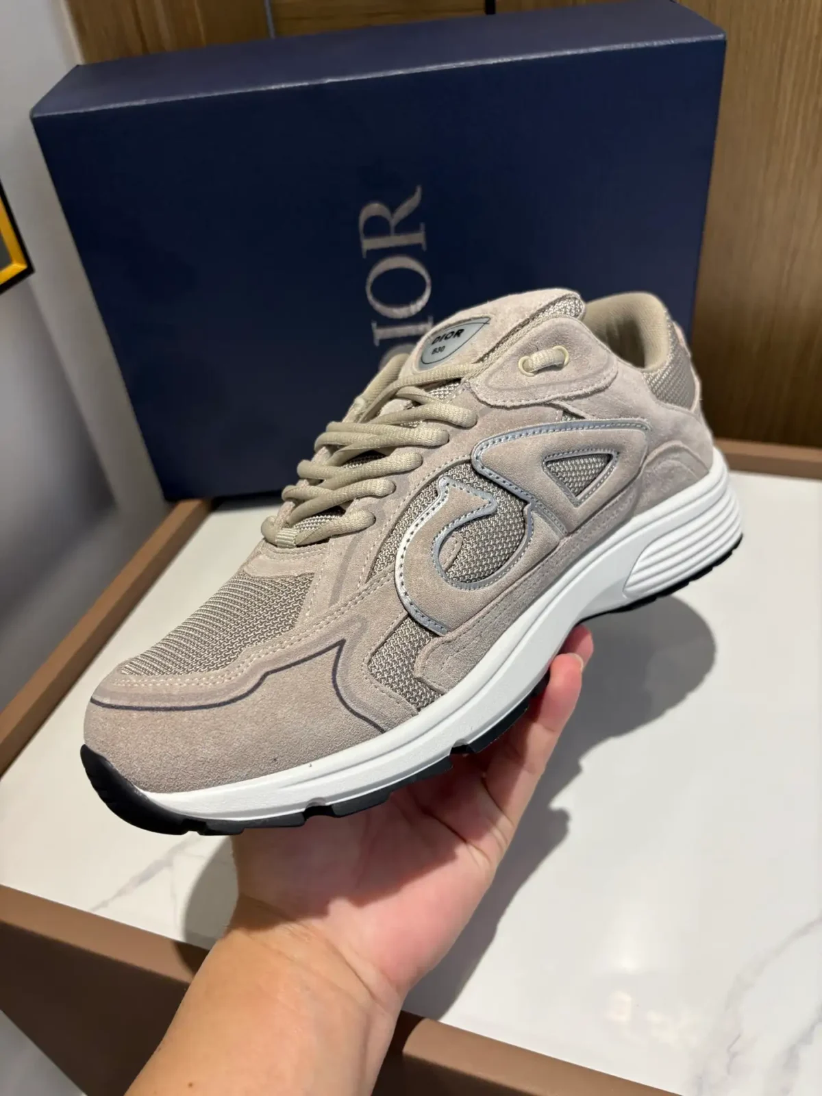 Dior B30 - Image 2