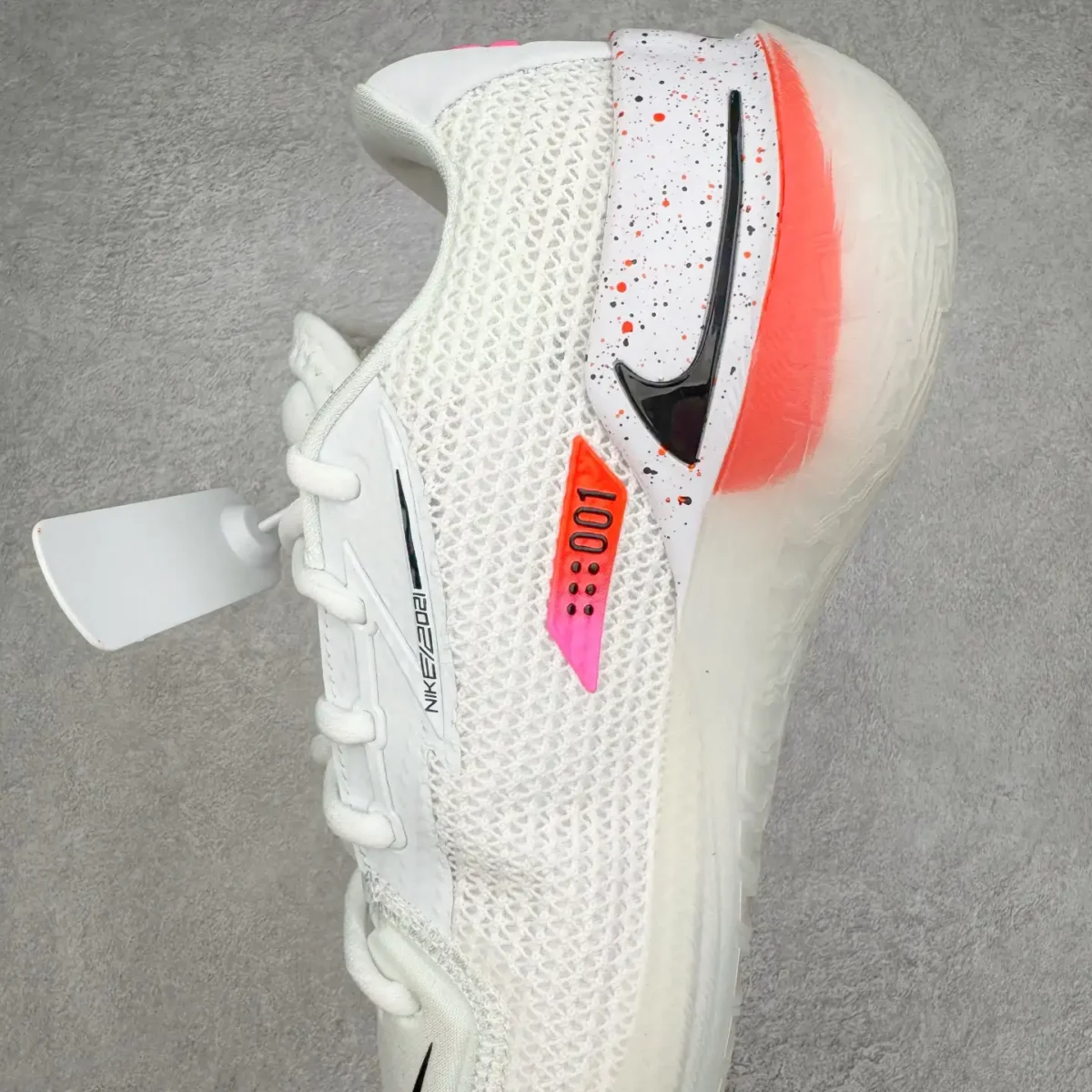 GT Cut Basketball Shoes - Image 3