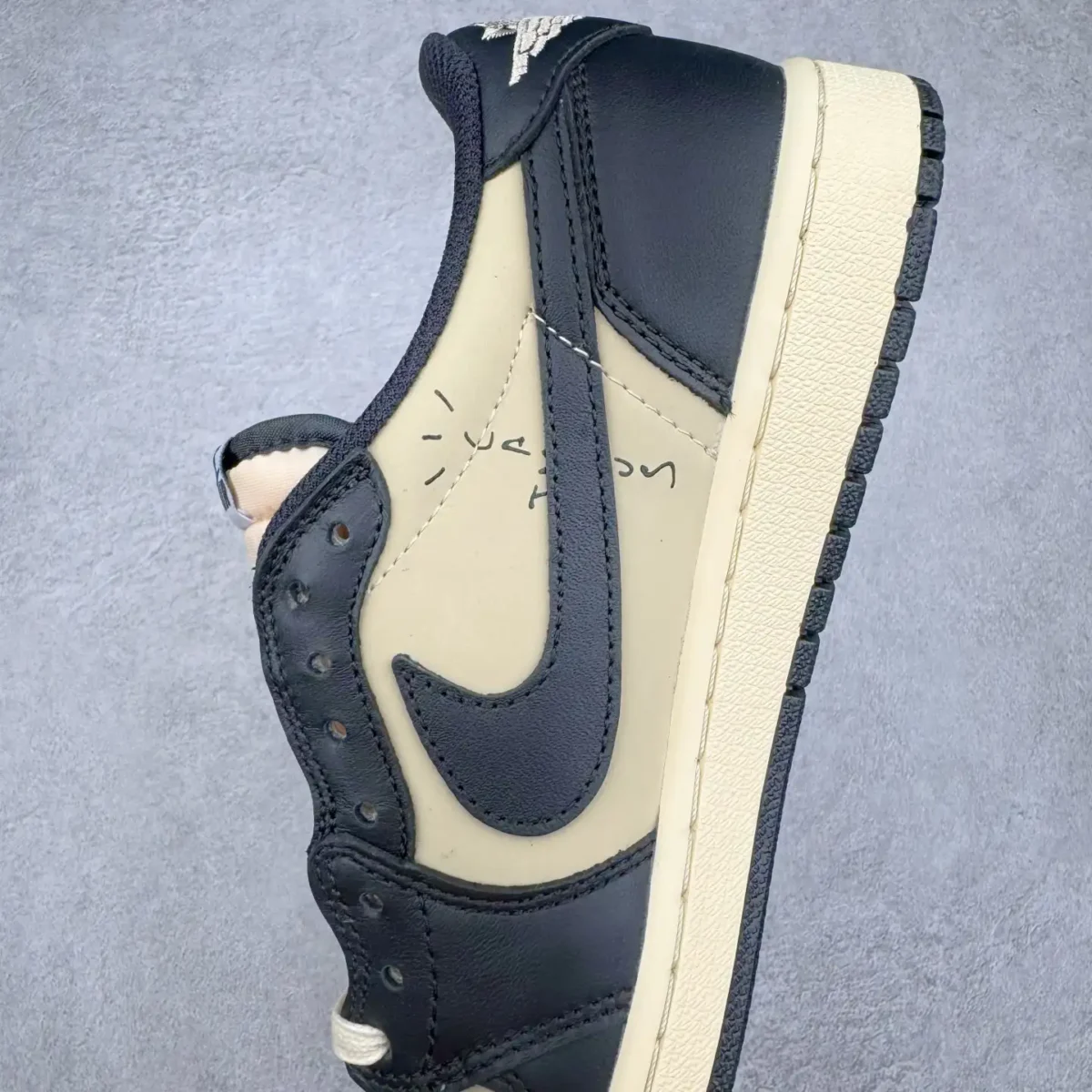 Air Jordan - Image 8