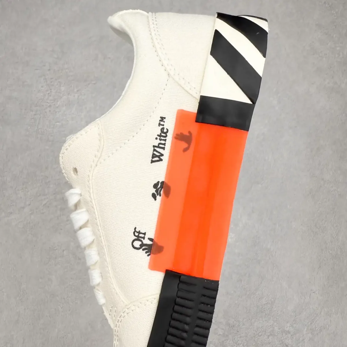 Off-White Casual Sneakers - Image 8