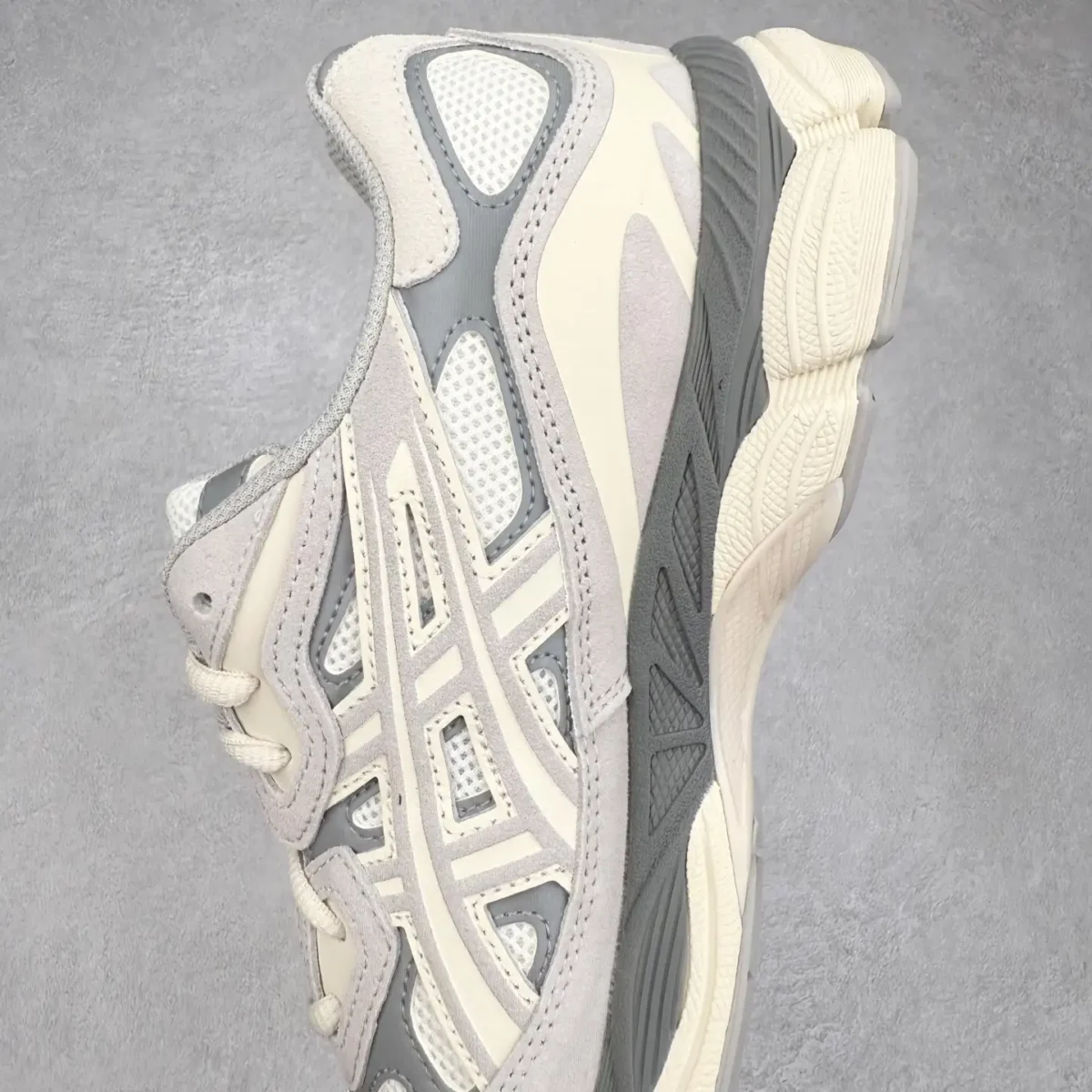 ASICS GEL-NYC Sneakers - Image 3
