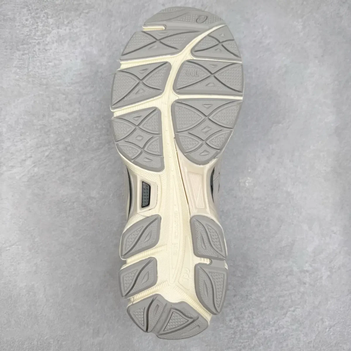 ASICS GEL-NYC Sneakers - Image 6