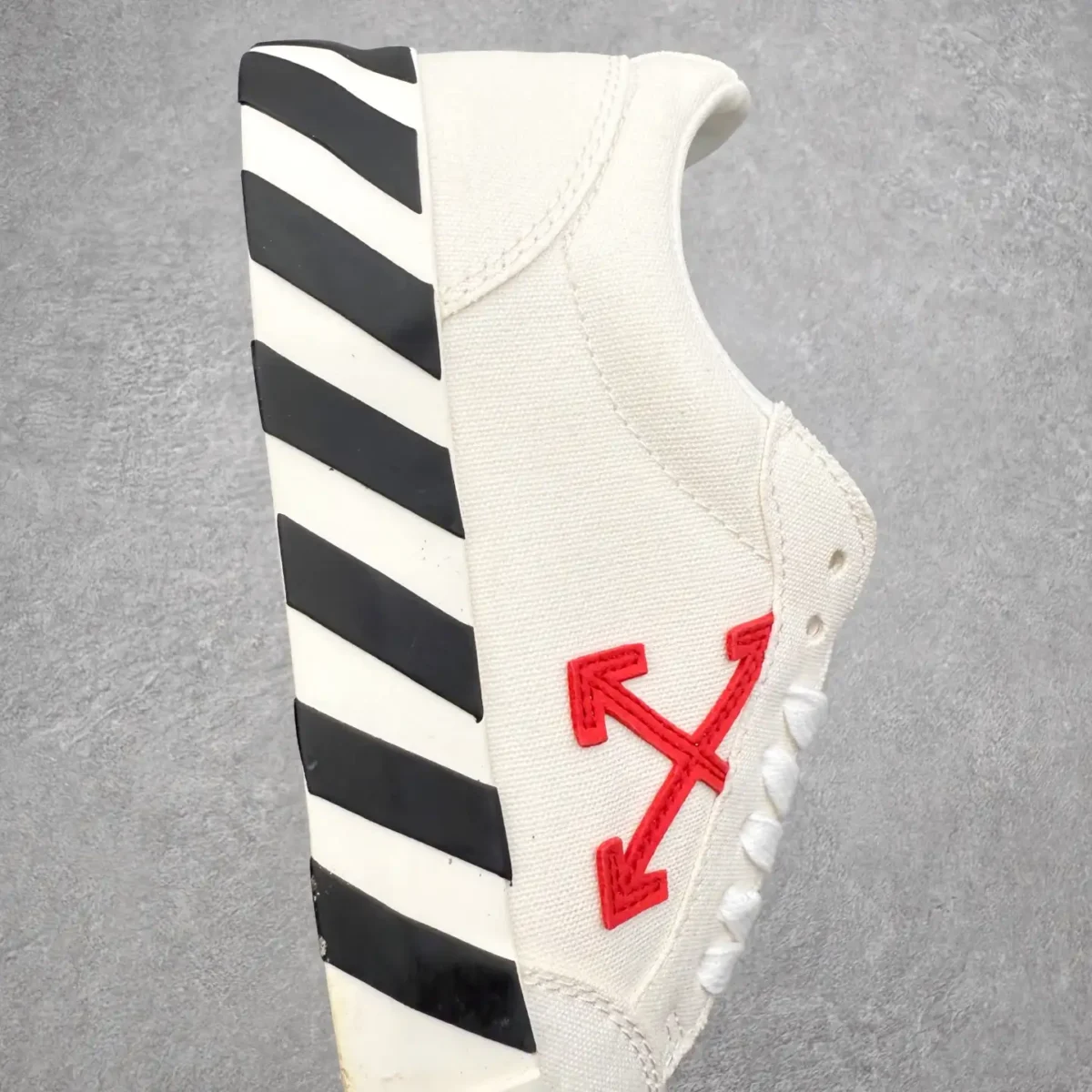 Off-White Casual Sneakers - Image 7