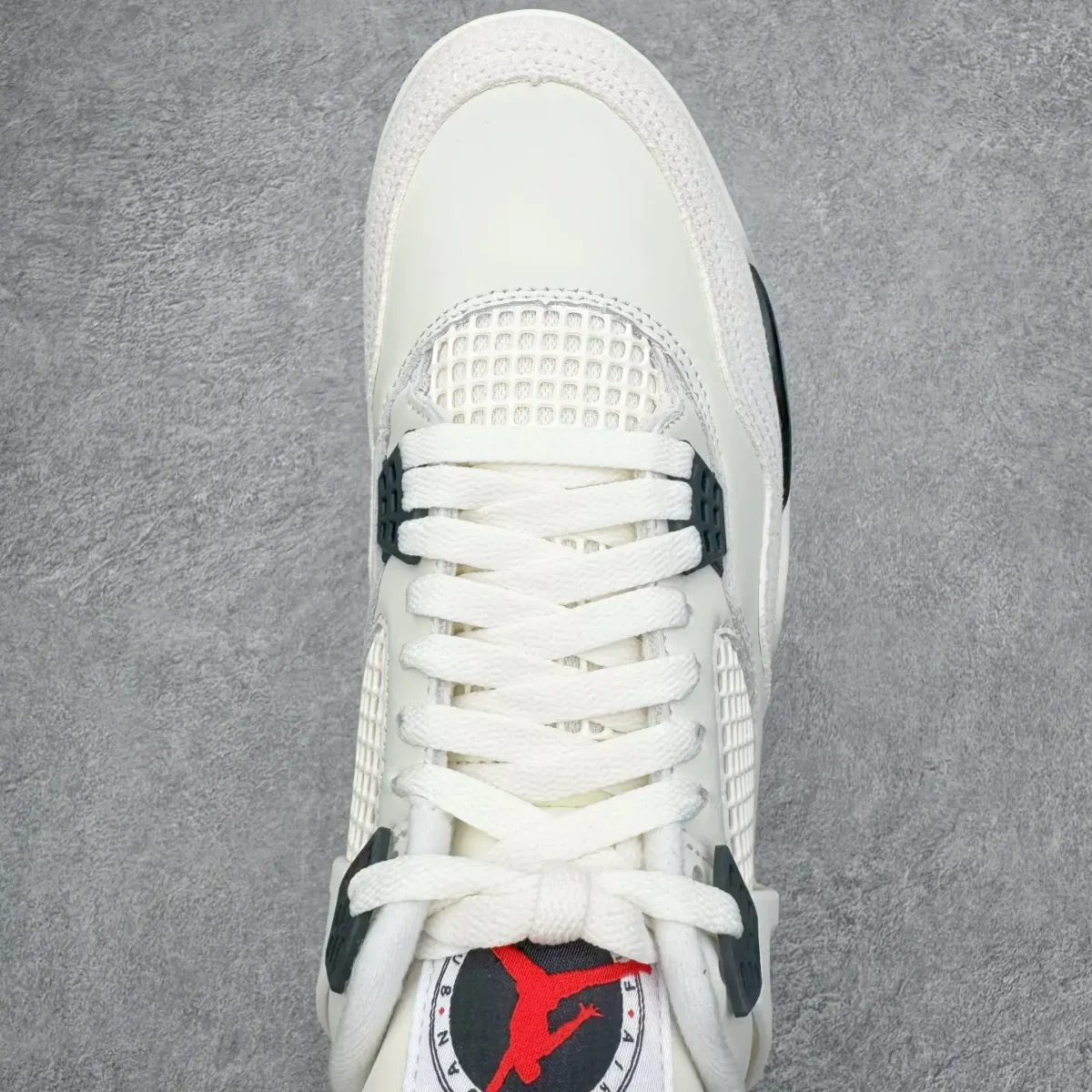 Air Jordan 4 - Image 6