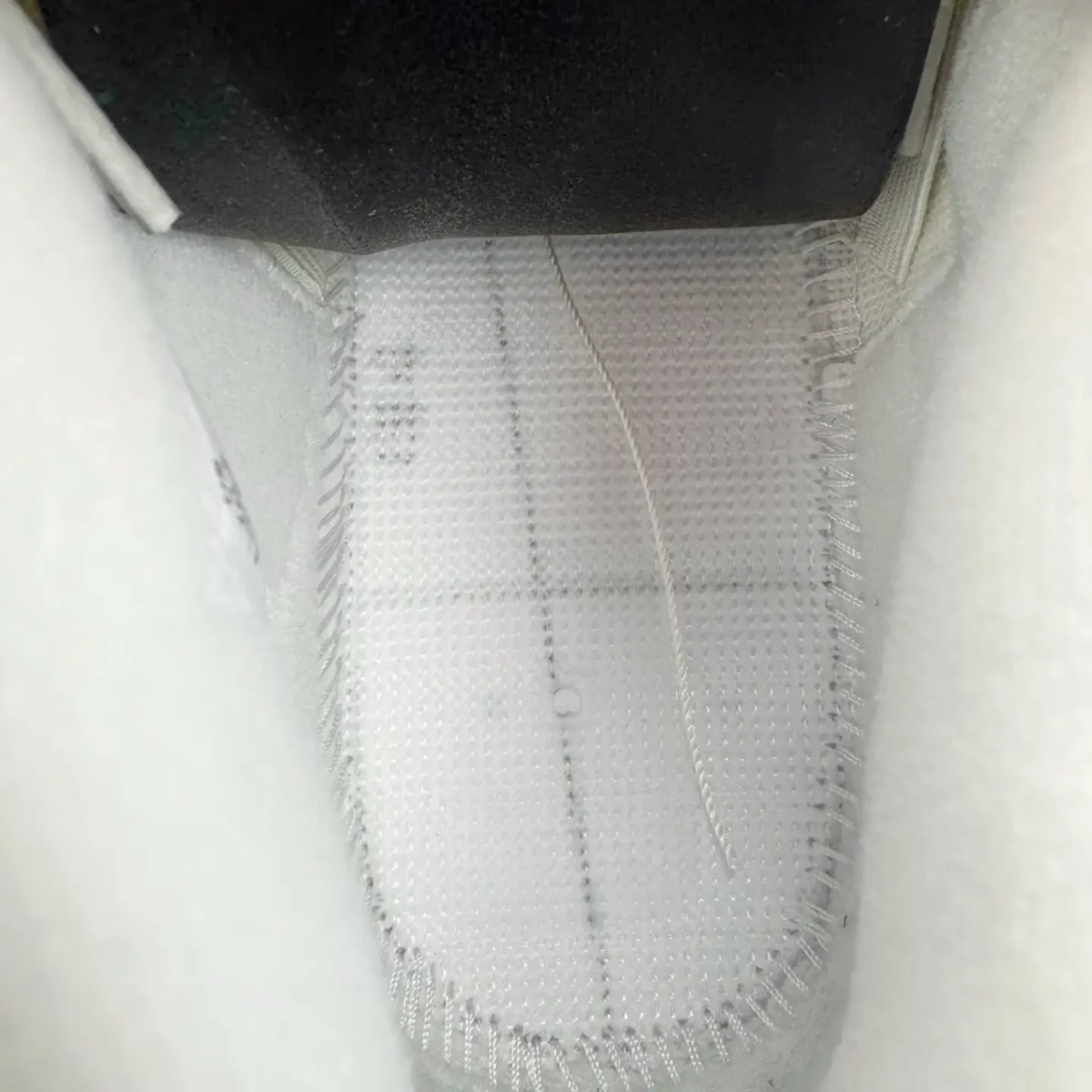Air Jordan 4 - Image 11