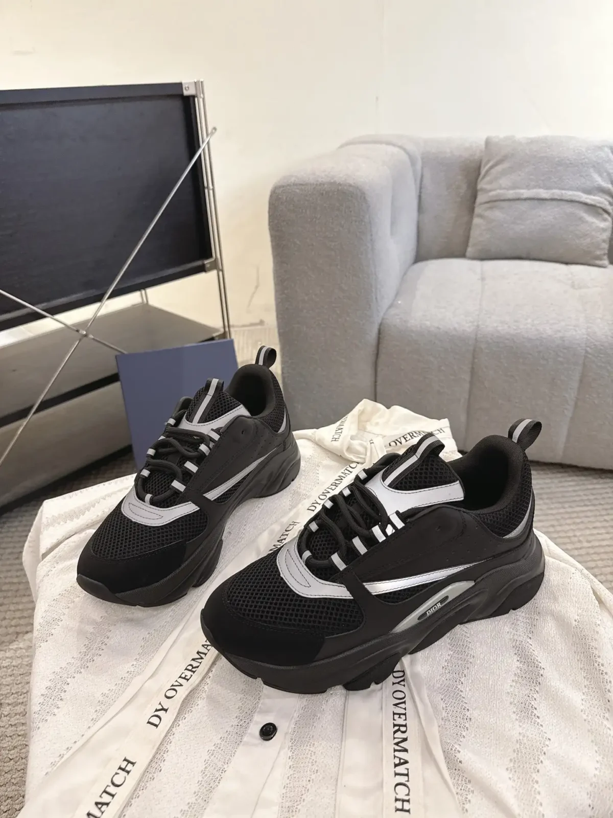 Dior B22 - Image 3