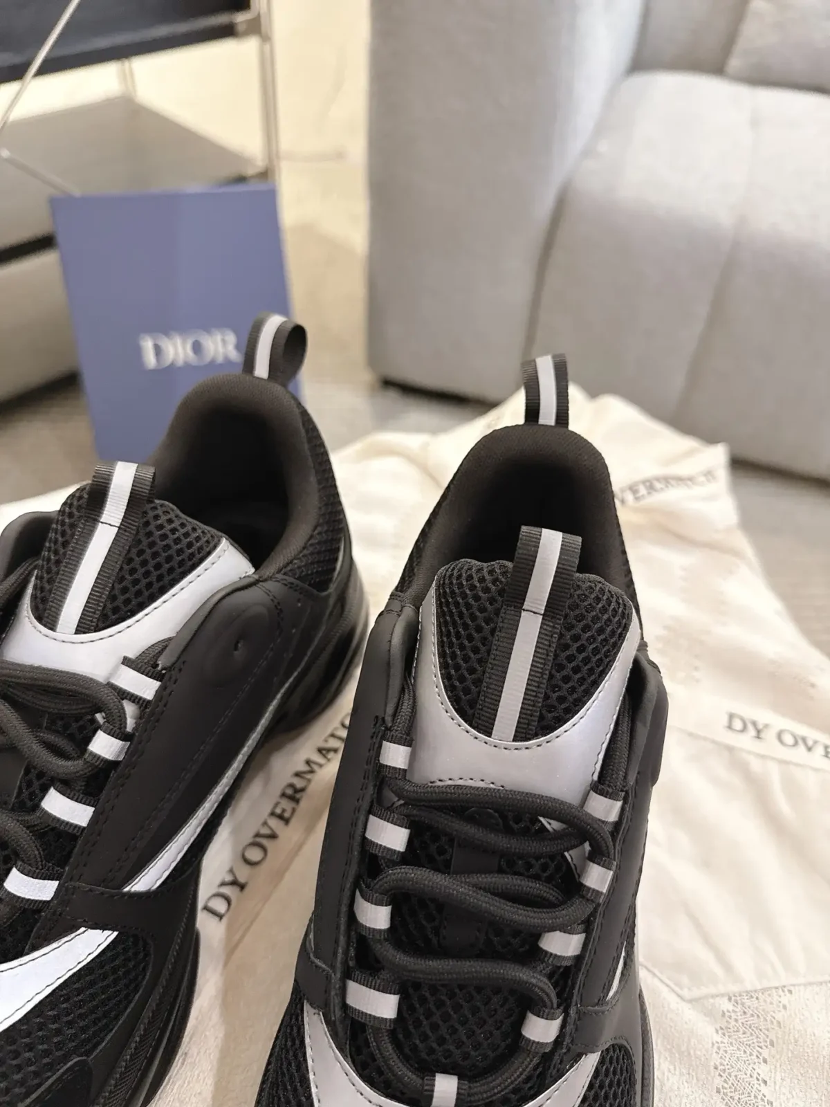 Dior B22 - Image 7
