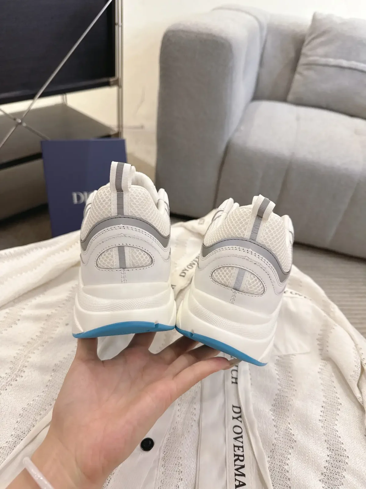 Dior B22 - Image 6