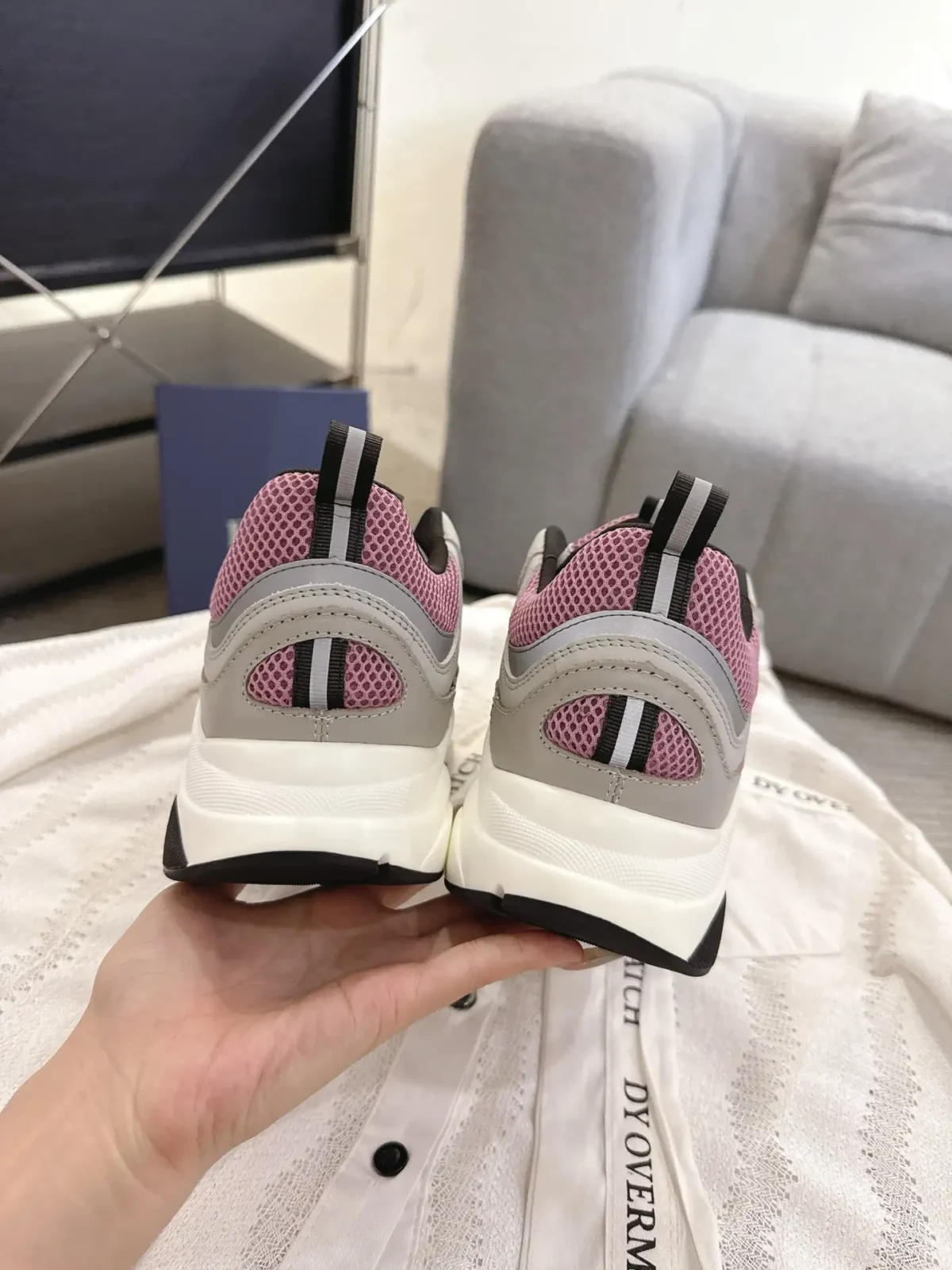Dior B22 - Image 7
