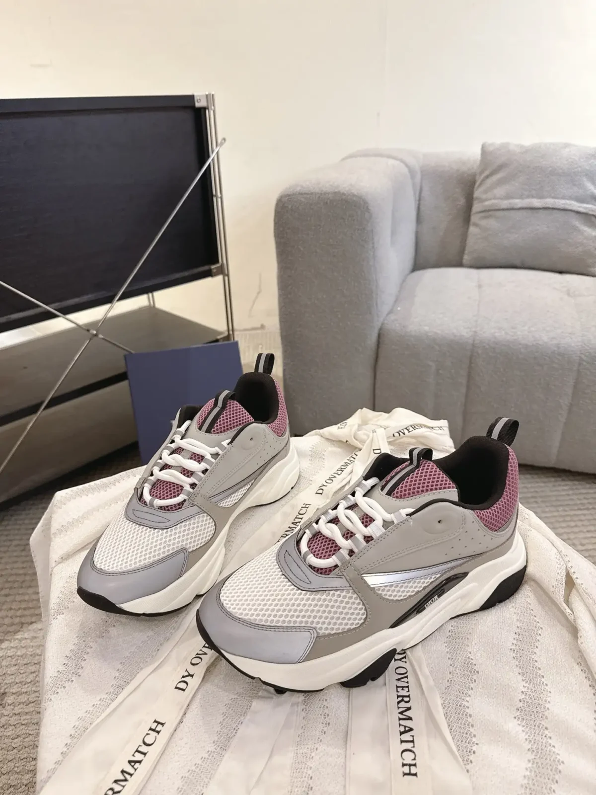 Dior B22 - Image 9
