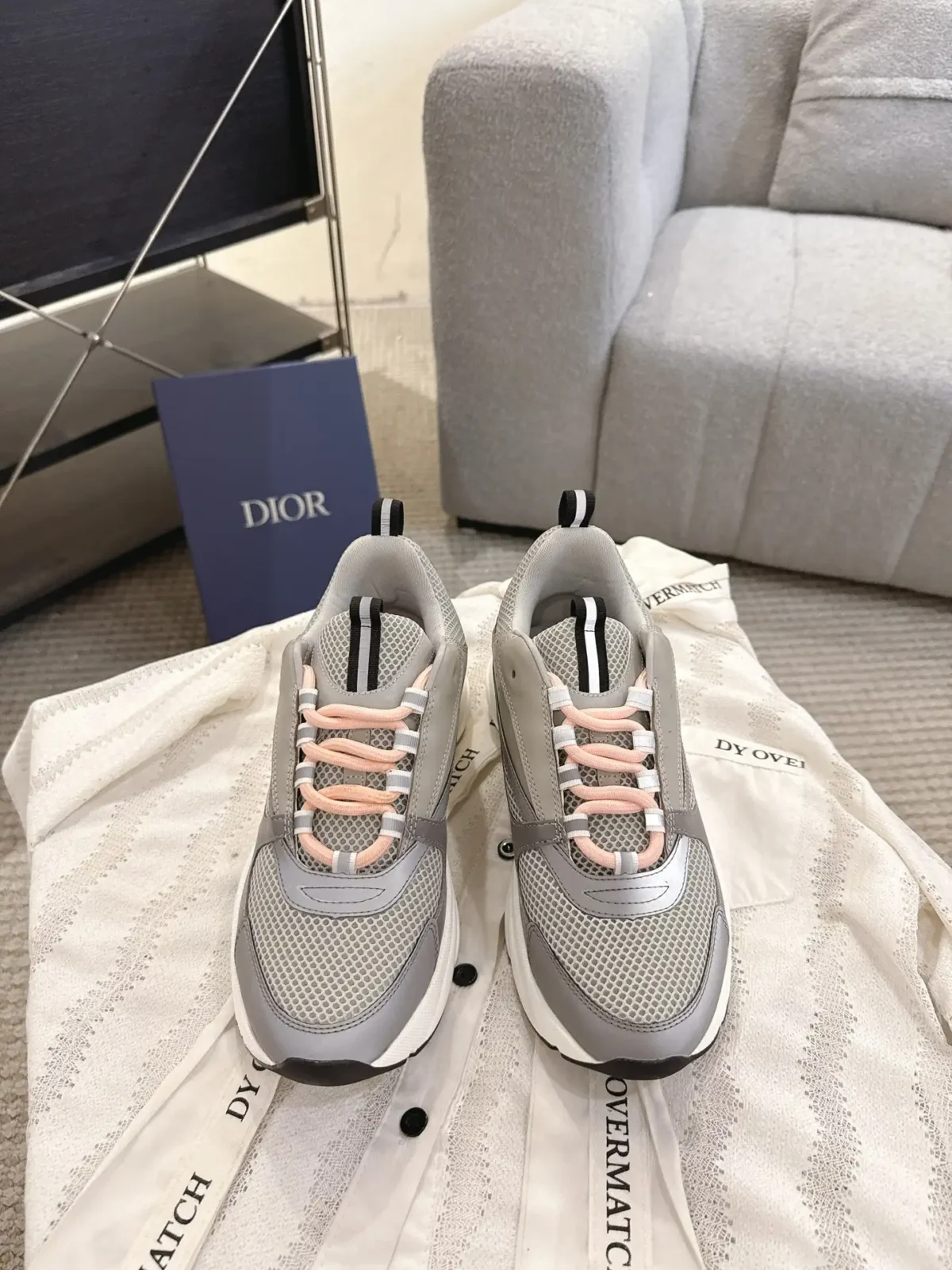 Dior B22 - Image 4