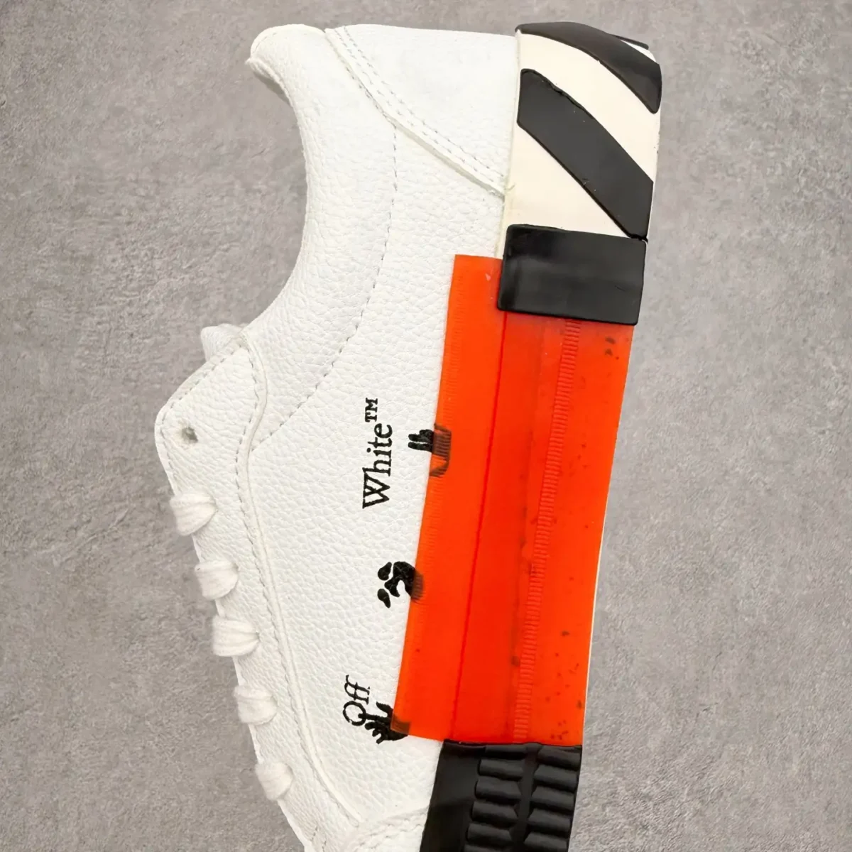 Off-White Casual Sneakers - Image 4