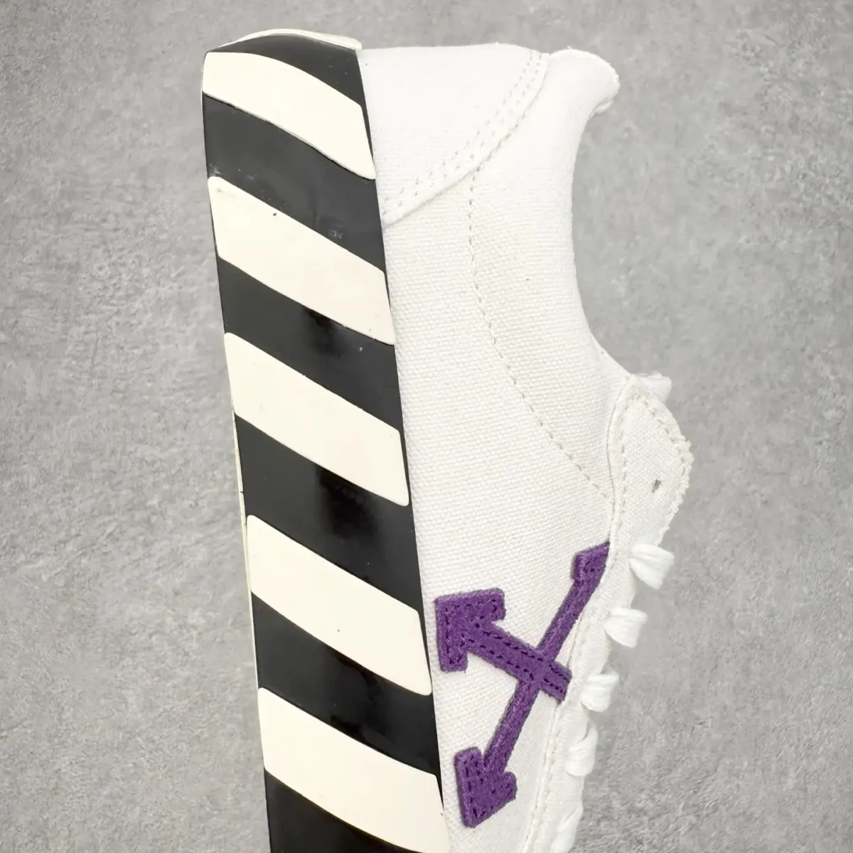 Off-White Casual Sneakers - Image 7