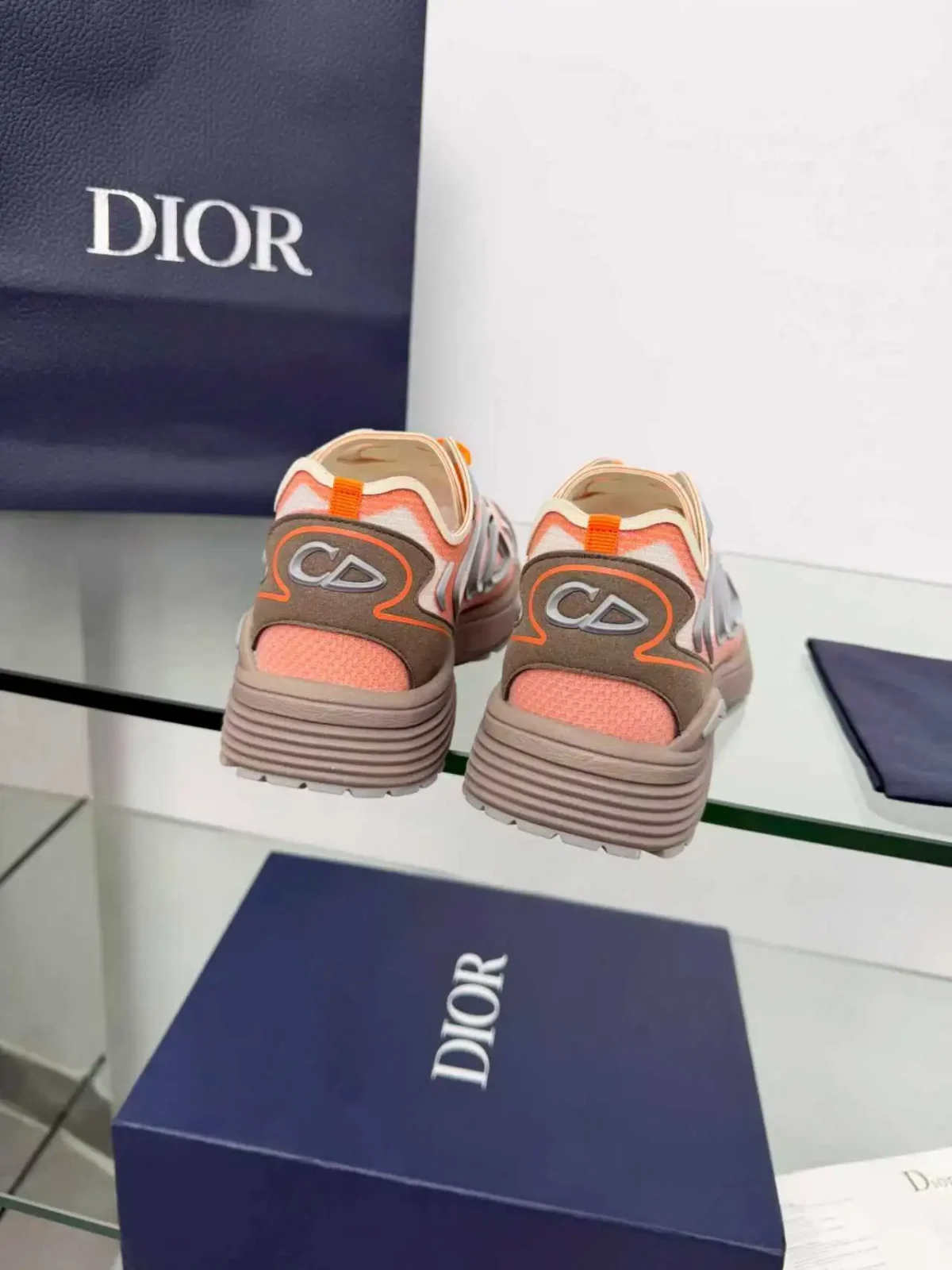 Dior B30 - Image 5