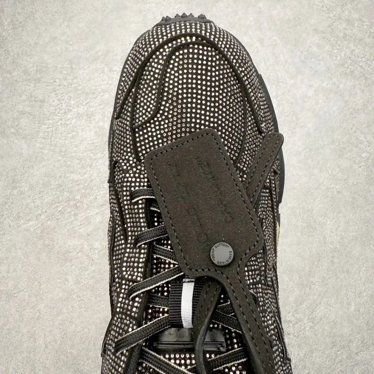 Off-White Running Shoes - Image 4