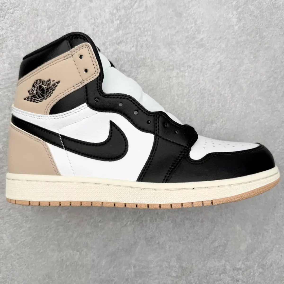 Air Jordan - Image 1