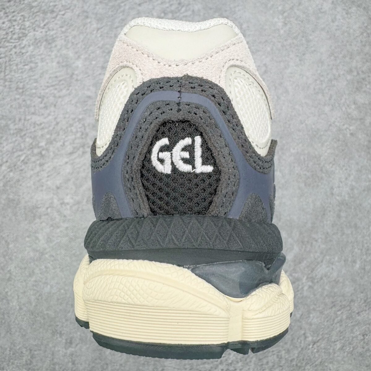 ASICS GEL-NYC Sneakers - Image 9