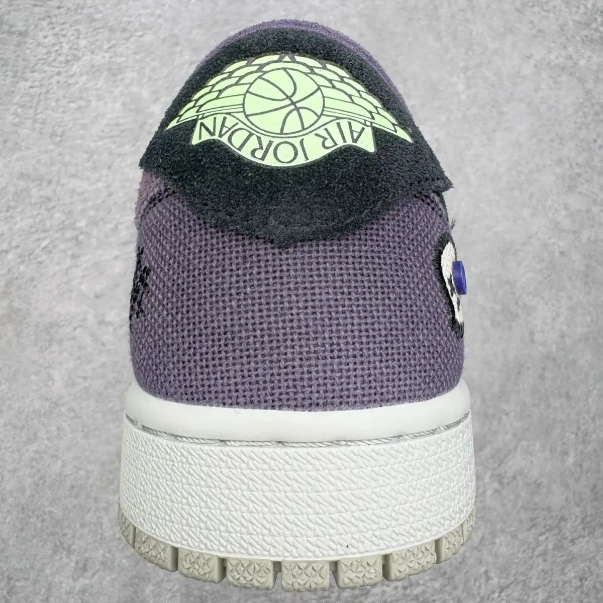 Air Jordan - Image 9