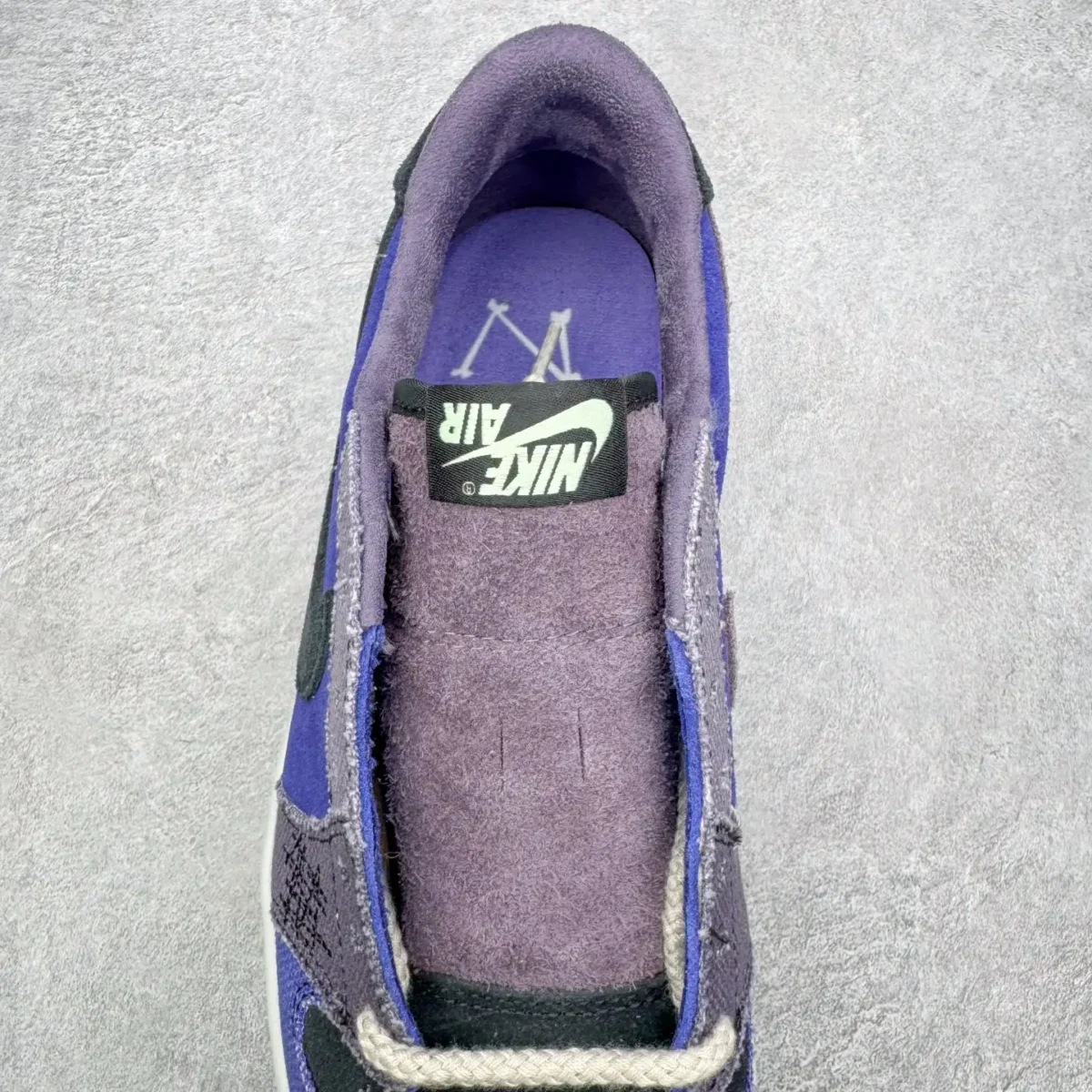 Air Jordan - Image 4