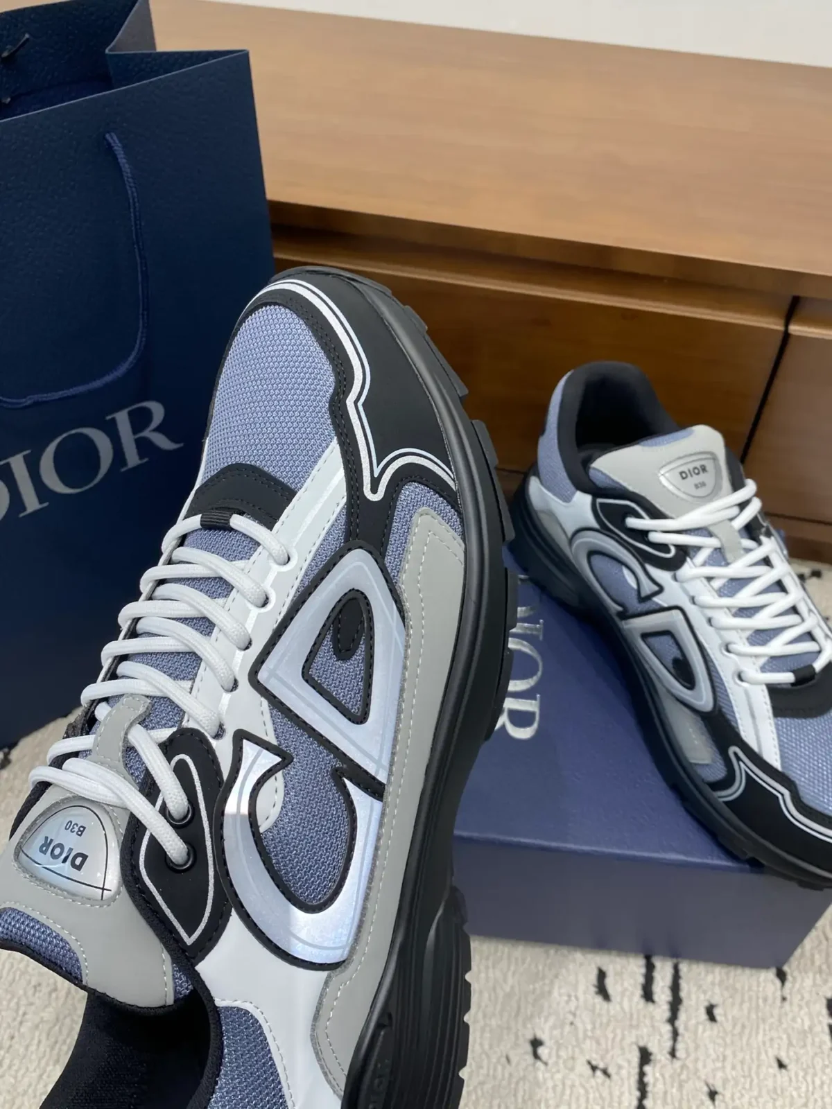 Dior B30 - Image 3