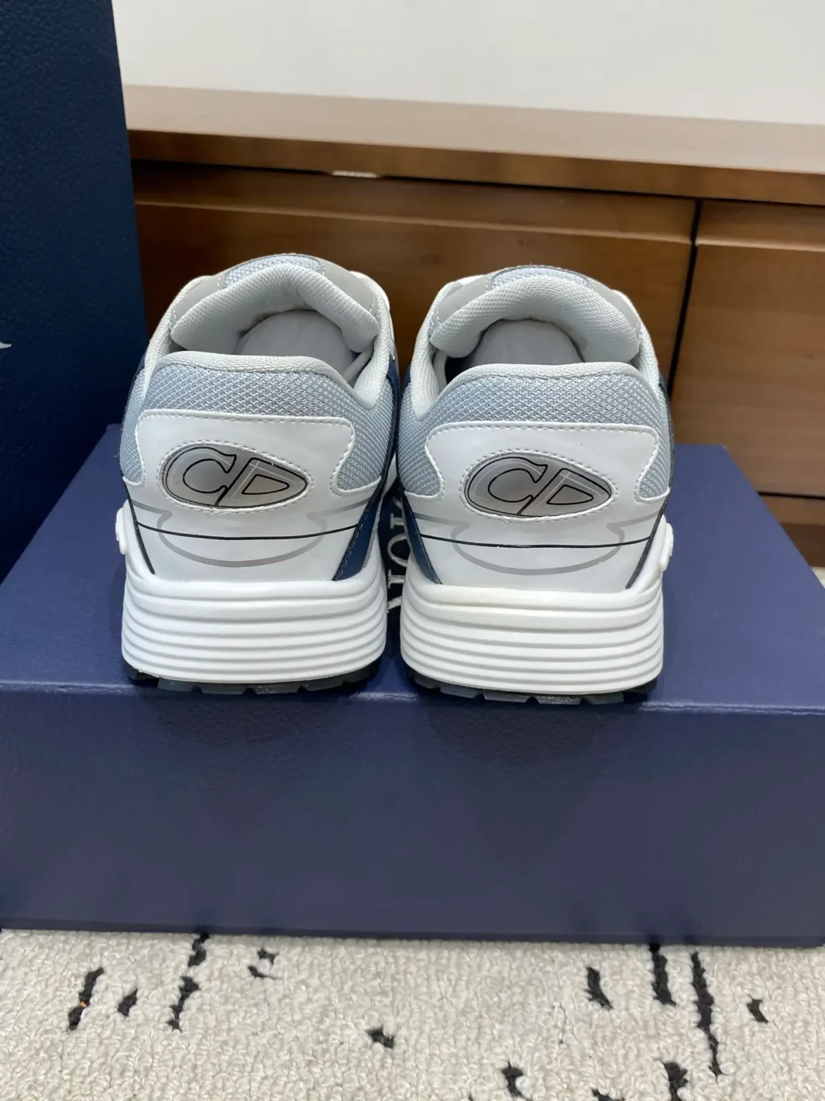 Dior B30 - Image 4